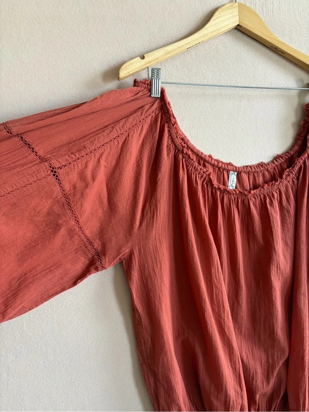 Free People Intimately SUNDOW‎ DARK CORAL Lightweight bodysuit balloon sleeve L